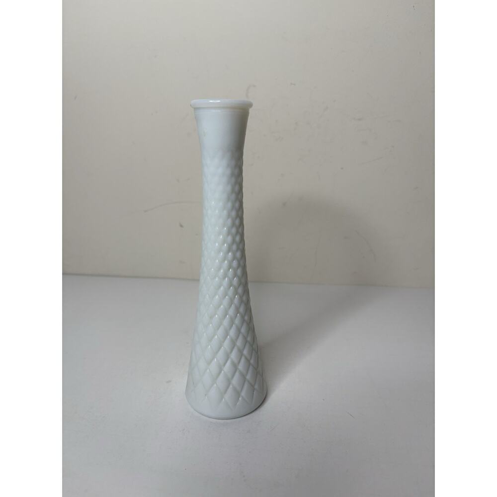 Vintage Hoosier White Milk Glass #4095 Quilted Diamond Pattern Bud Vase 9" Tall